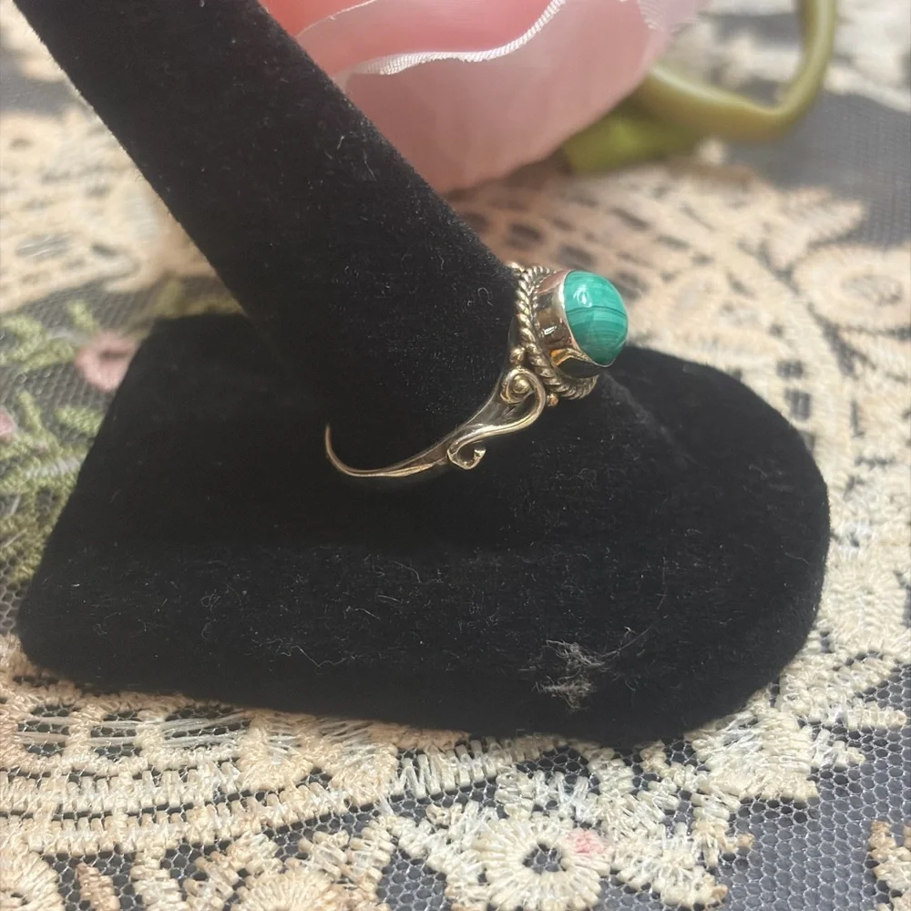Vintage-Inspired Sterling Silver & Malachite Ring, Size 9